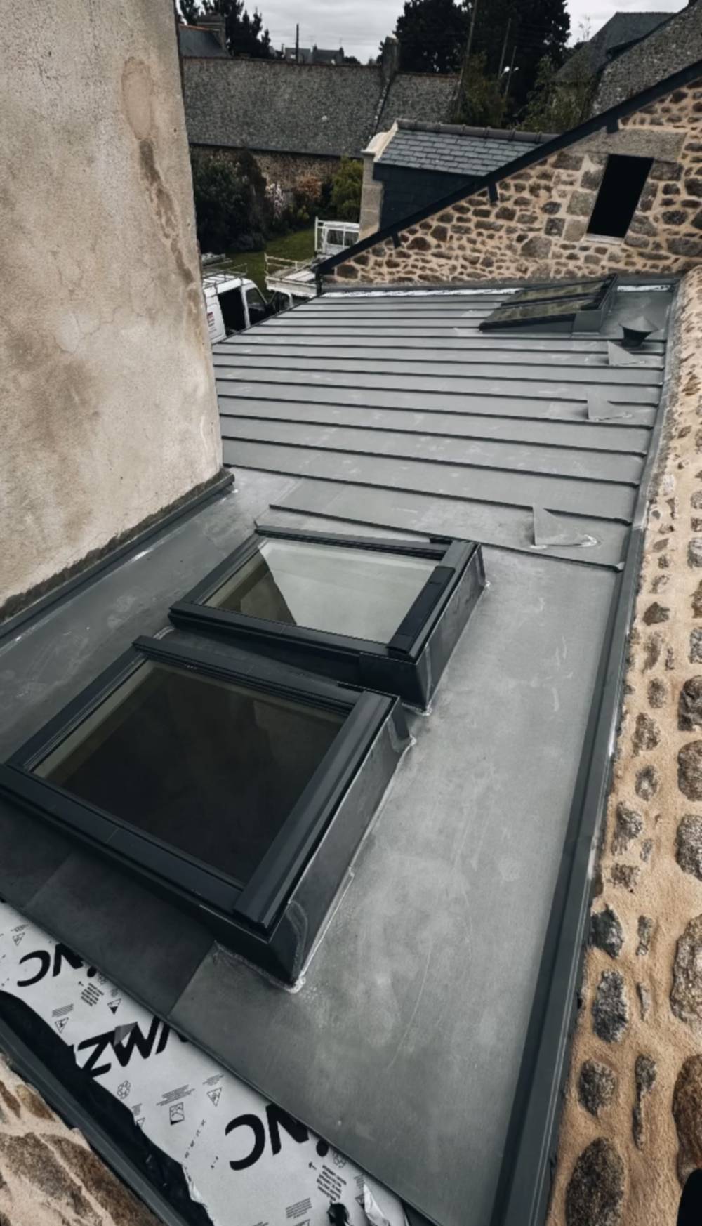 Couverture zinc avec pose de velux